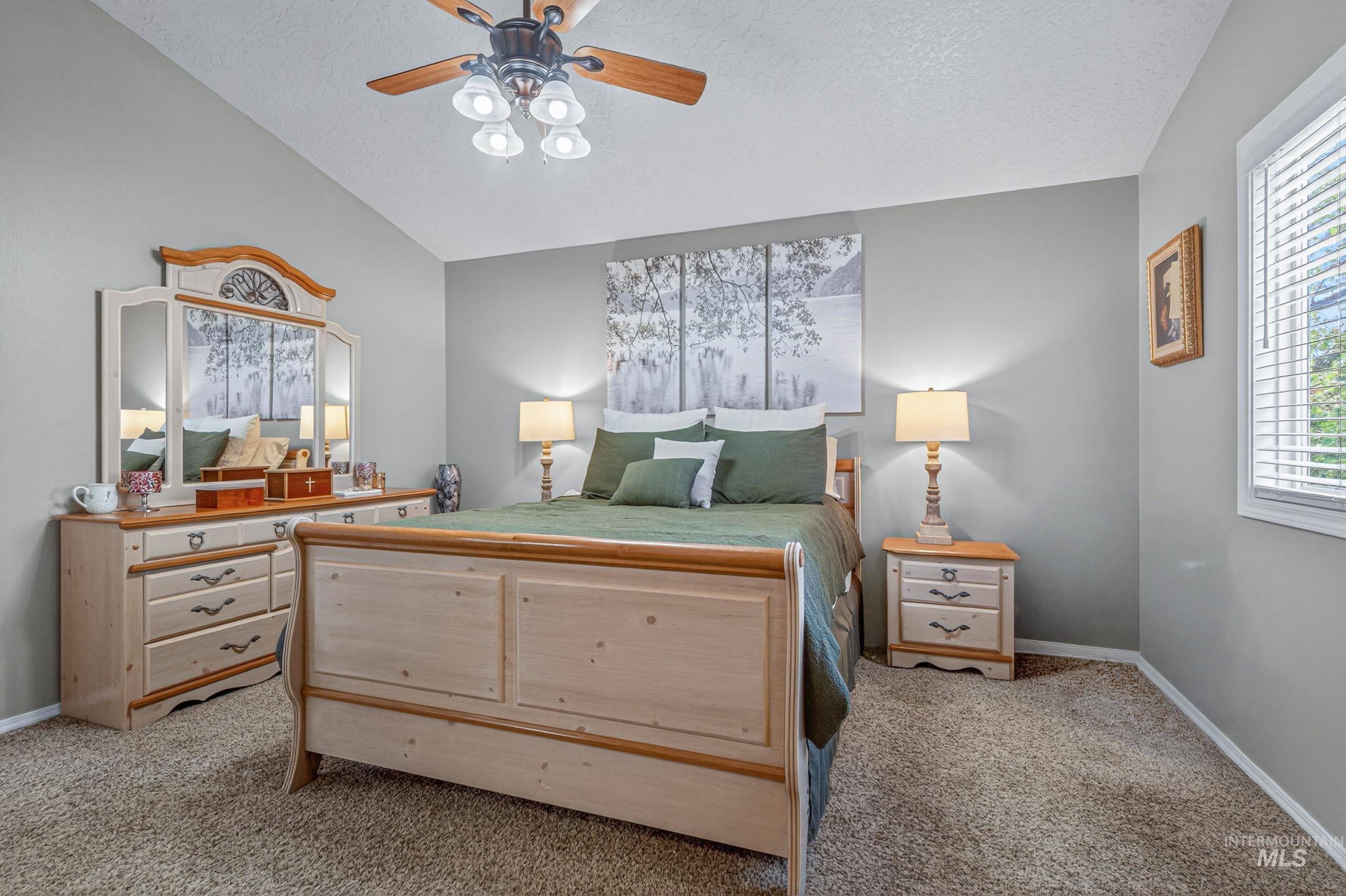 1627 Thorn Creek Ct., Nampa, Idaho 83686, 3 Bedrooms, 2.5 Bathrooms, Residential For Sale, Price $489,000, 98987213