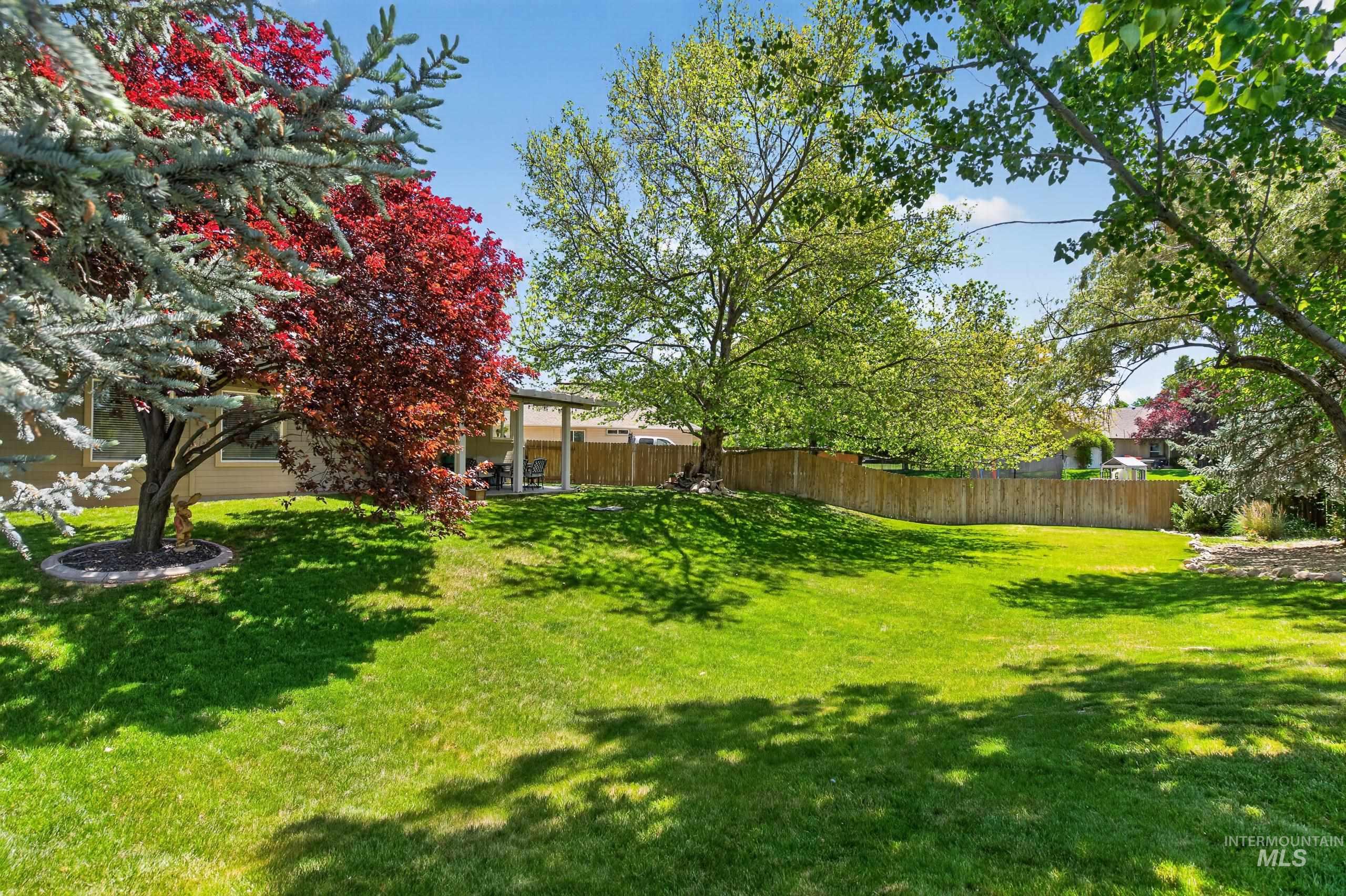 1627 Thorn Creek Ct., Nampa, Idaho 83686, 3 Bedrooms, 2.5 Bathrooms, Residential For Sale, Price $489,000, 98987213