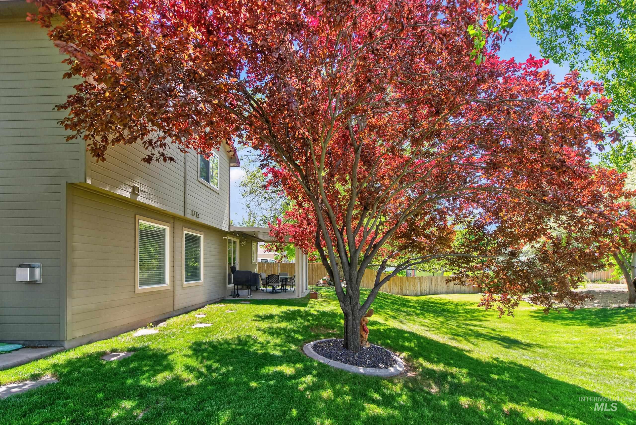 1627 Thorn Creek Ct., Nampa, Idaho 83686, 3 Bedrooms, 2.5 Bathrooms, Residential For Sale, Price $489,000, 98987213