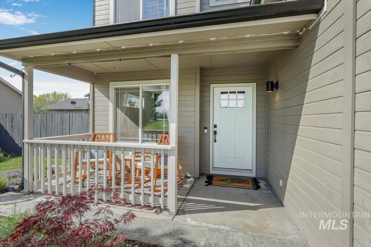 16451 Rainbow Drive, Nampa, Idaho 83687, 4 Bedrooms, 2.5 Bathrooms, Residential For Sale, Price $425,000, 98987215
