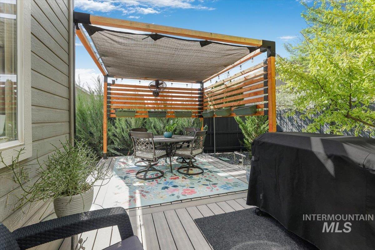 16451 Rainbow Drive, Nampa, Idaho 83687, 4 Bedrooms, 2.5 Bathrooms, Residential For Sale, Price $425,000, 98987215