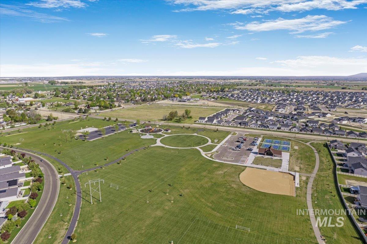 16451 Rainbow Drive, Nampa, Idaho 83687, 4 Bedrooms, 2.5 Bathrooms, Residential For Sale, Price $425,000, 98987215