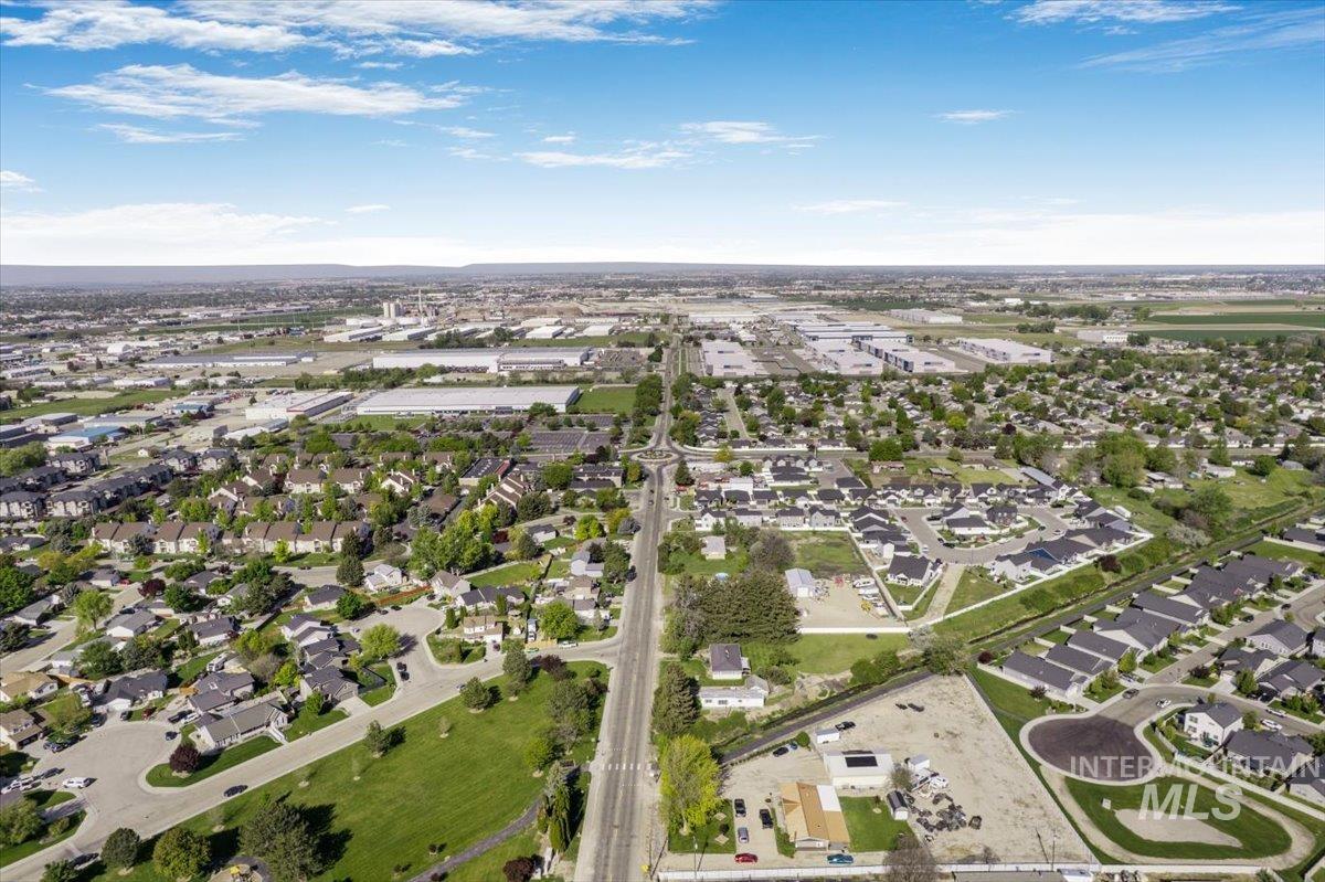 16451 Rainbow Drive, Nampa, Idaho 83687, 4 Bedrooms, 2.5 Bathrooms, Residential For Sale, Price $425,000, 98987215