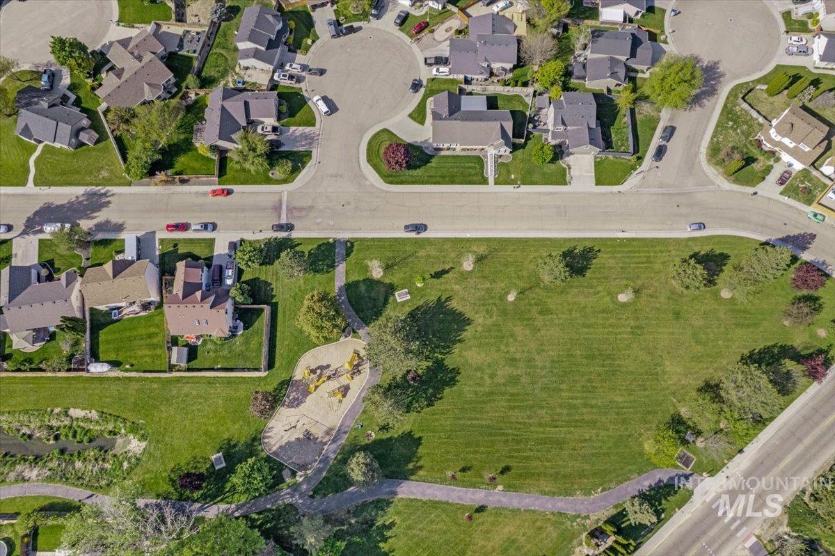 16451 Rainbow Drive, Nampa, Idaho 83687, 4 Bedrooms, 2.5 Bathrooms, Residential For Sale, Price $425,000, 98987215
