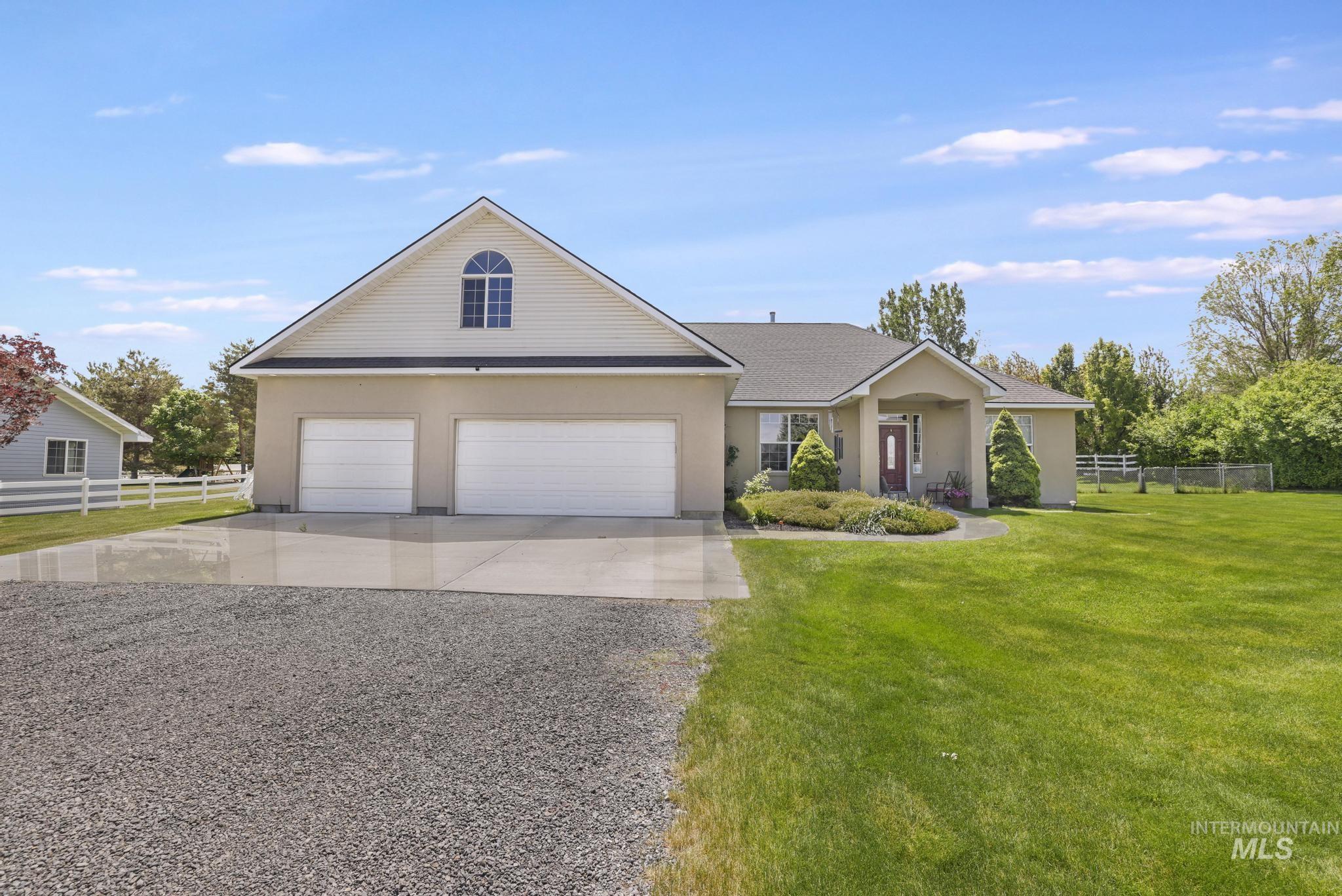 2529 E 3707 N, Twin Falls, ID 83301, Twin Falls, Idaho 83301, 4 Bedrooms, 3 Bathrooms, Residential For Sale, Price $615,000, 98987217
