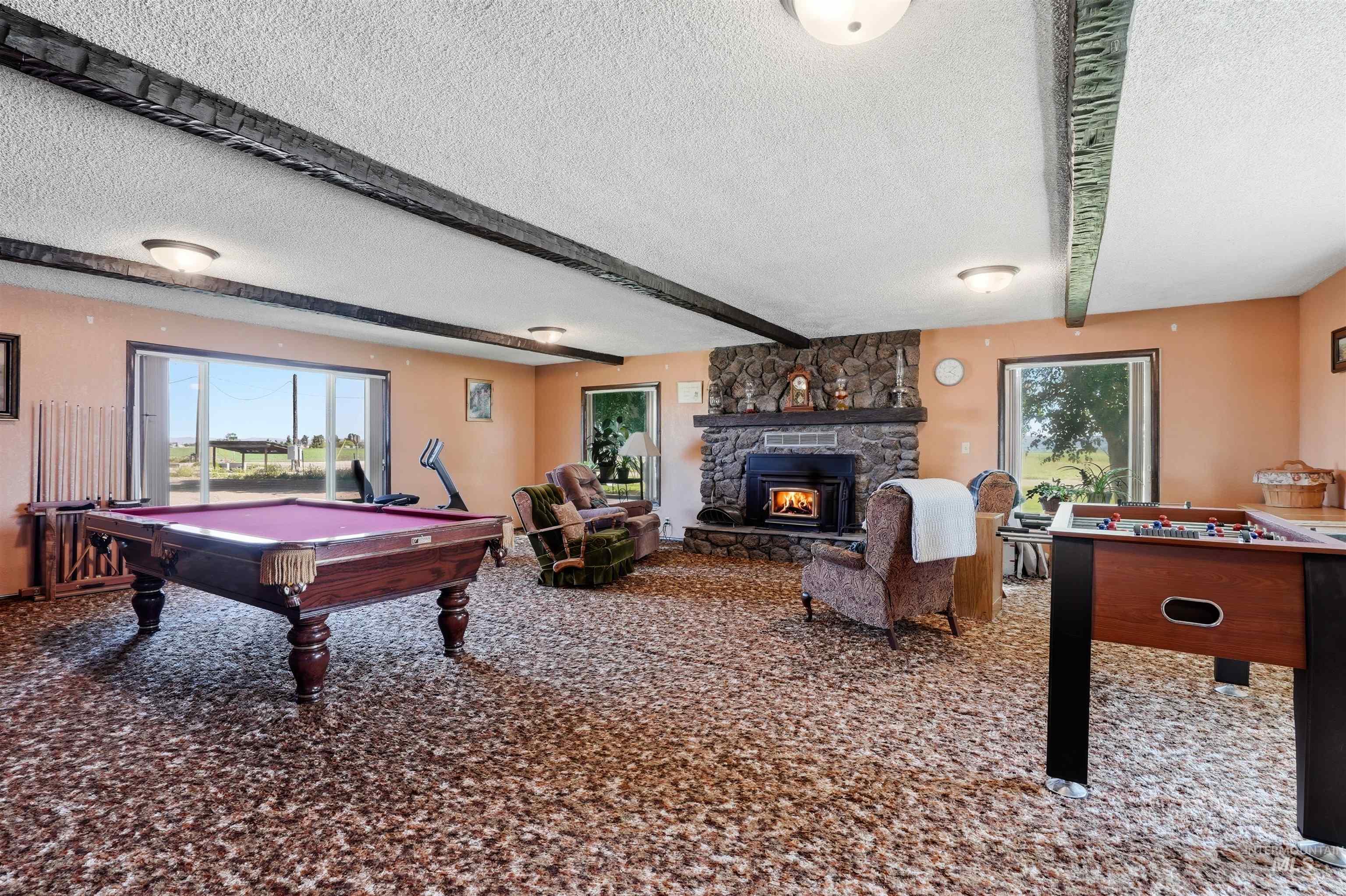 8600 Hillview RD, Emmett, Idaho 83617, 3 Bedrooms, 2 Bathrooms, Farm & Ranch For Sale, Price $899,000, 98987218