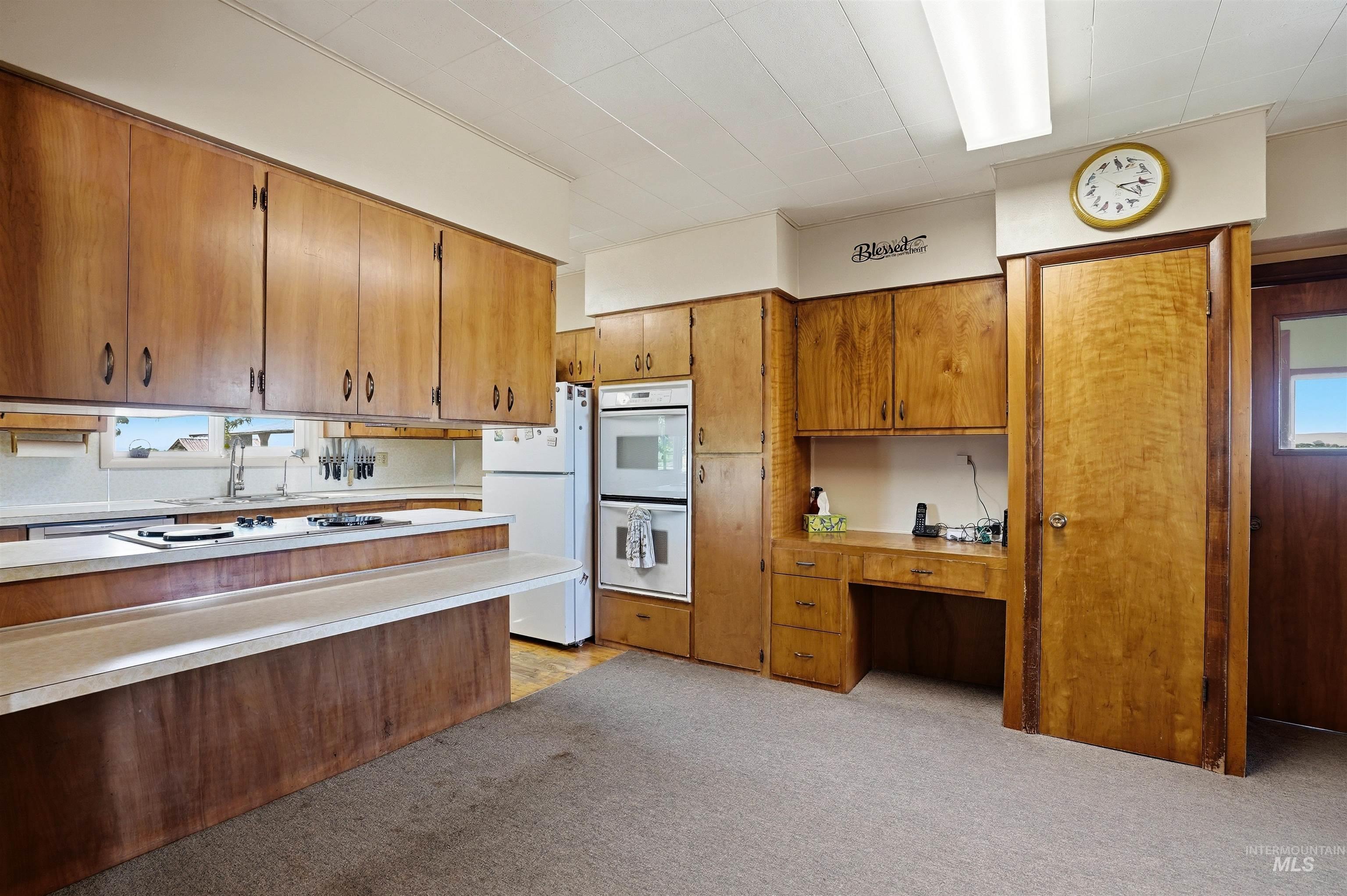 8600 Hillview RD, Emmett, Idaho 83617, 3 Bedrooms, 2 Bathrooms, Farm & Ranch For Sale, Price $899,000, 98987218