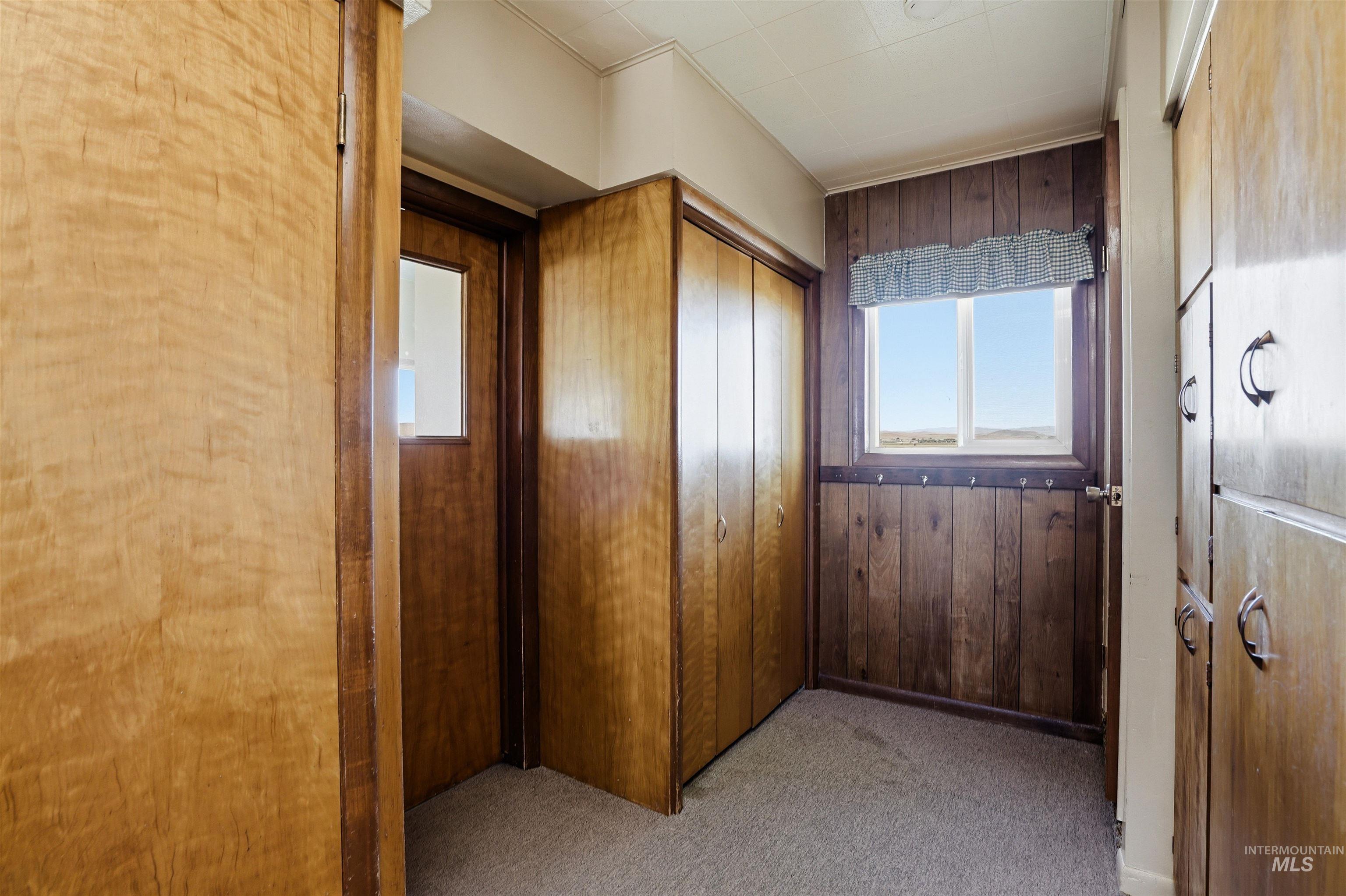 8600 Hillview RD, Emmett, Idaho 83617, 3 Bedrooms, 2 Bathrooms, Farm & Ranch For Sale, Price $899,000, 98987218