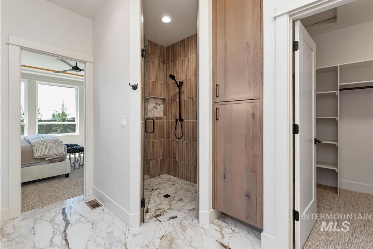 6765 N Willowside Ave, Meridian, Idaho 83646, 3 Bedrooms, 2.5 Bathrooms, Residential For Sale, Price $849,900, 98987220