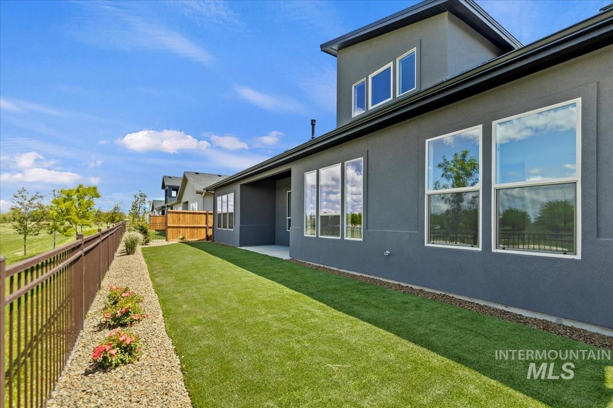 11179 S Corballis Ln, Kuna, Idaho 83634, 3 Bedrooms, 3 Bathrooms, Residential For Sale, Price $699,880, 98987221