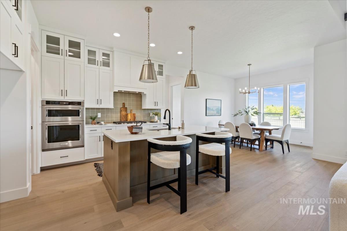 11179 S Corballis Ln, Kuna, Idaho 83634, 3 Bedrooms, 3 Bathrooms, Residential For Sale, Price $699,880, 98987221