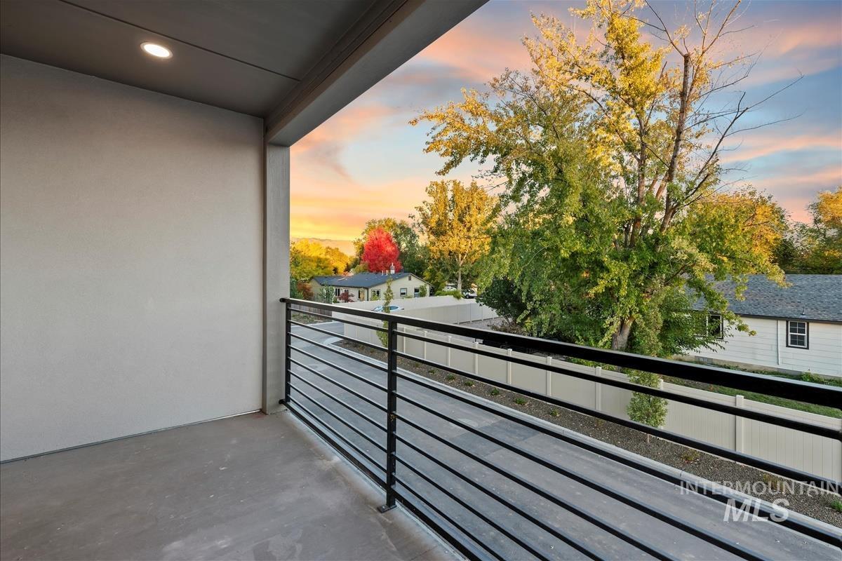 3243 W Moore Street, Boise, Idaho 83702, 3 Bedrooms, 3.5 Bathrooms, Residential For Sale, Price $789,900, 98987223