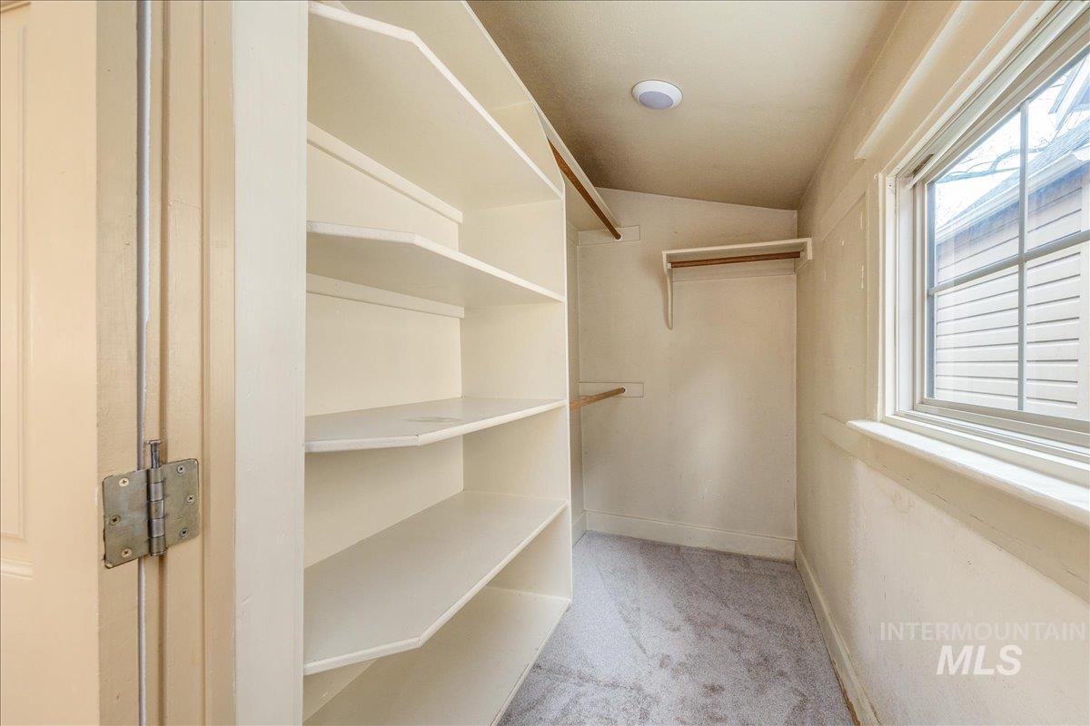 1403 N 7th Street, Boise, Idaho 83702, 3 Bedrooms, 1 Bathroom, Residential For Sale, Price $550,000, 98987226