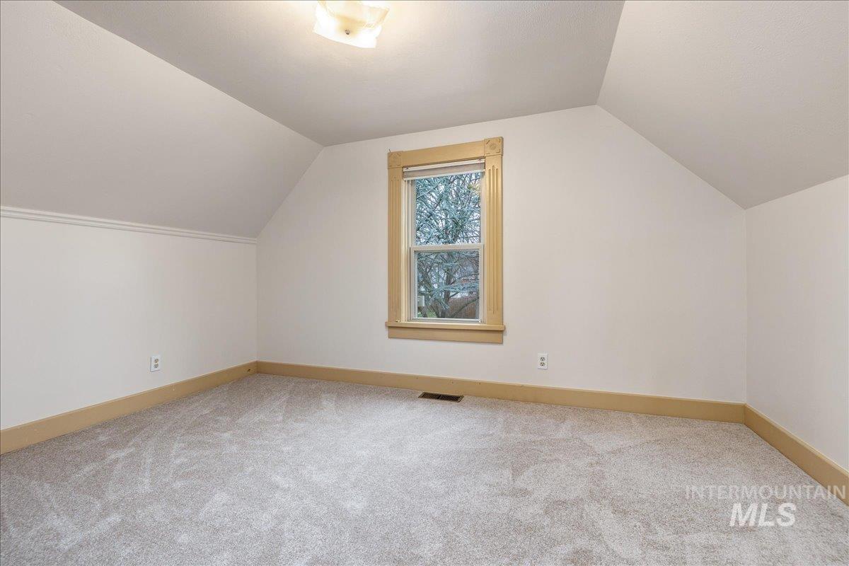 1403 N 7th Street, Boise, Idaho 83702, 3 Bedrooms, 1 Bathroom, Residential For Sale, Price $550,000, 98987226