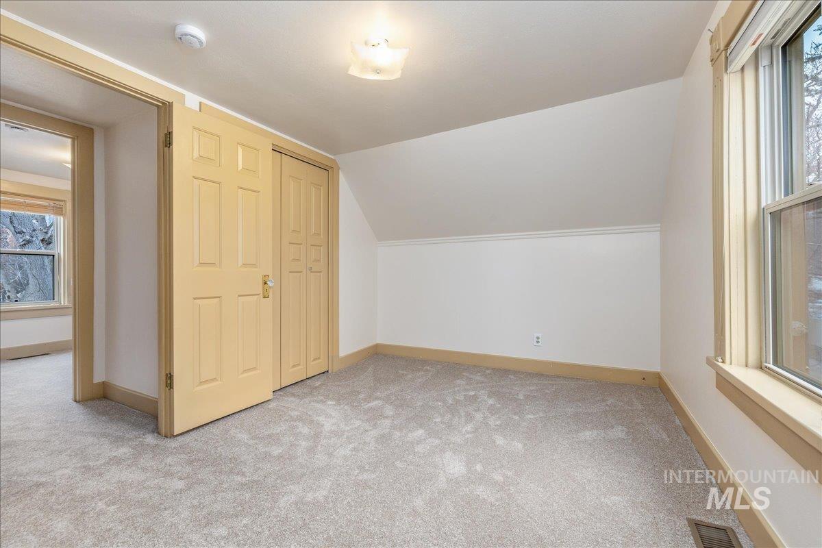 1403 N 7th Street, Boise, Idaho 83702, 3 Bedrooms, 1 Bathroom, Residential For Sale, Price $550,000, 98987226