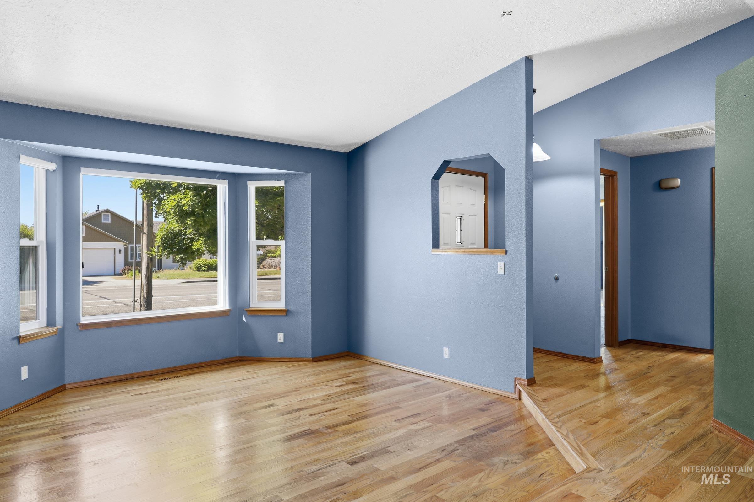 7924 W Amity Road, Boise, Idaho 83709, 3 Bedrooms, 2 Bathrooms, Residential For Sale, Price $387,900, 98987232