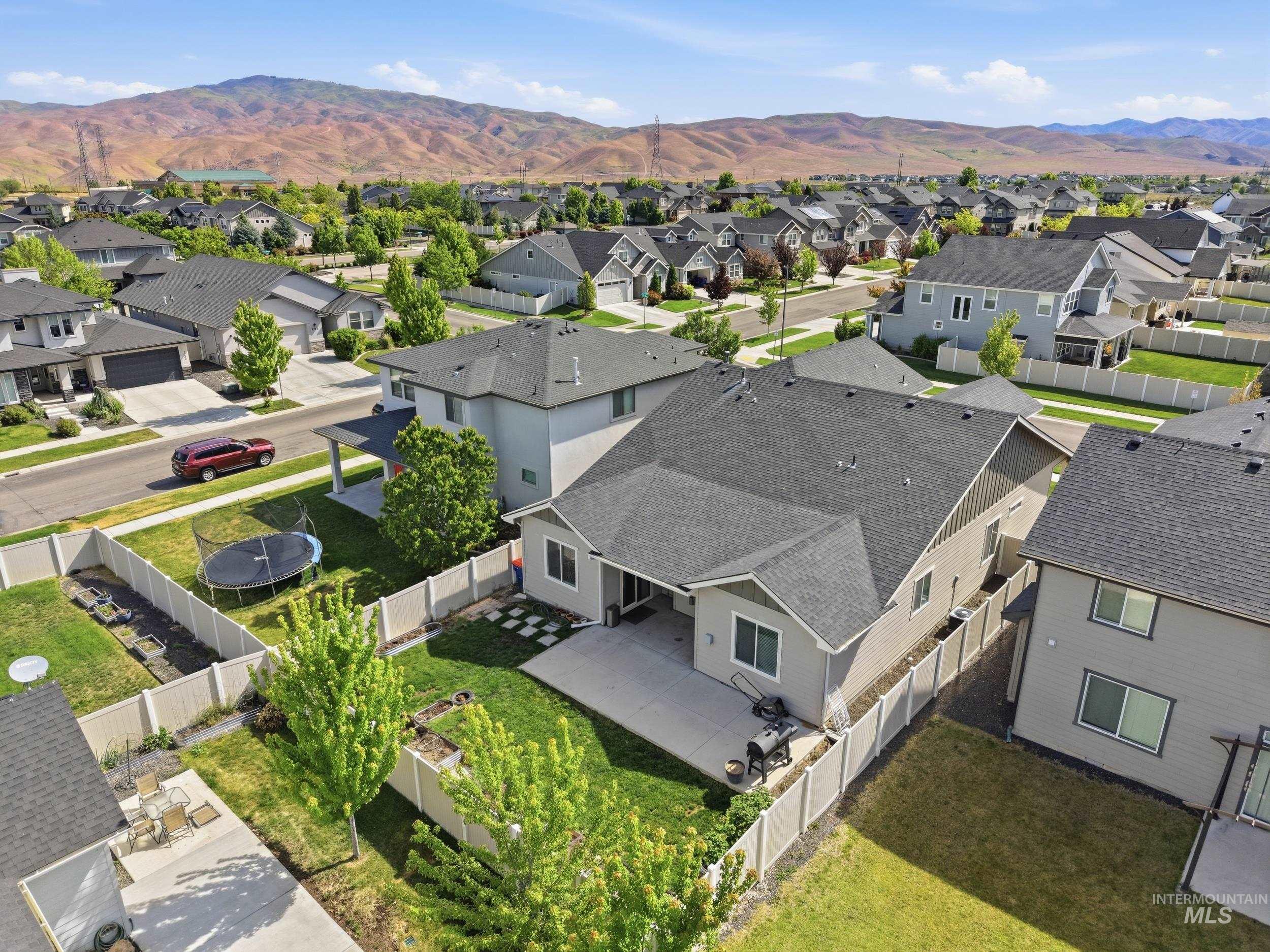 8015 S Topaz Ridge Avenue, Boise, Idaho 83716, 4 Bedrooms, 3 Bathrooms, Residential For Sale, Price $669,900, 98987236