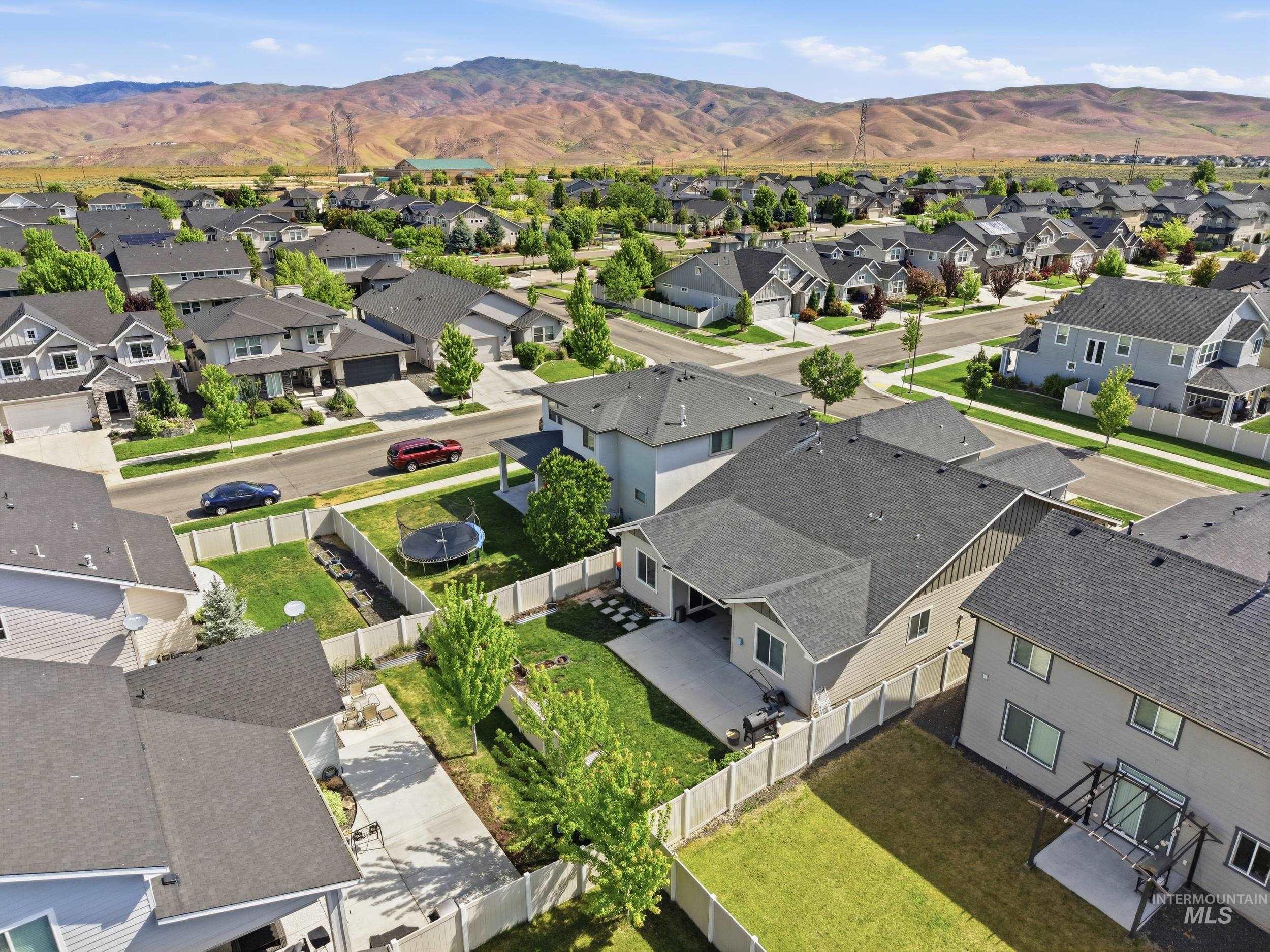 8015 S Topaz Ridge Avenue, Boise, Idaho 83716, 4 Bedrooms, 3 Bathrooms, Residential For Sale, Price $669,900, 98987236