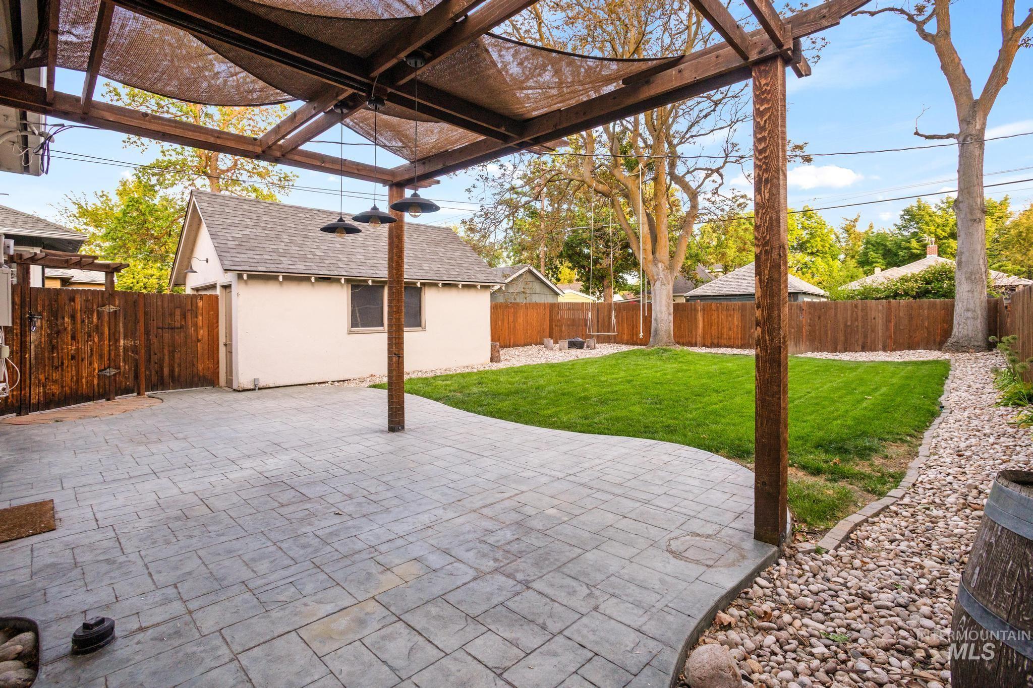 2413 W Woodlawn Ave, Boise, Idaho 83702-3853, 3 Bedrooms, 2 Bathrooms, Residential For Sale, Price $699,000, 98987237