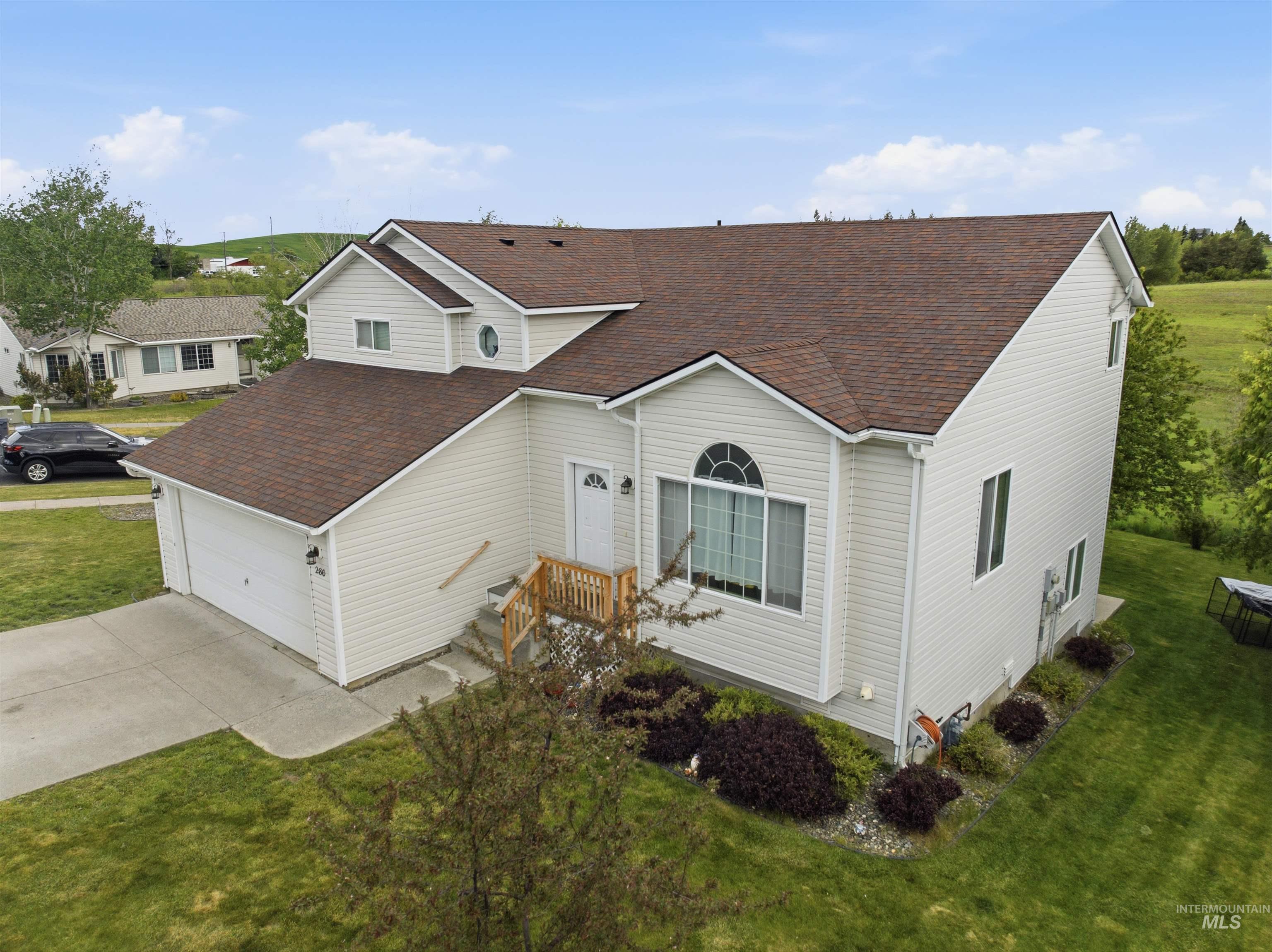280 Gambels Lane, Moscow, Idaho 83843, 4 Bedrooms, 3 Bathrooms, Residential For Sale, Price $500,000, 98987241
