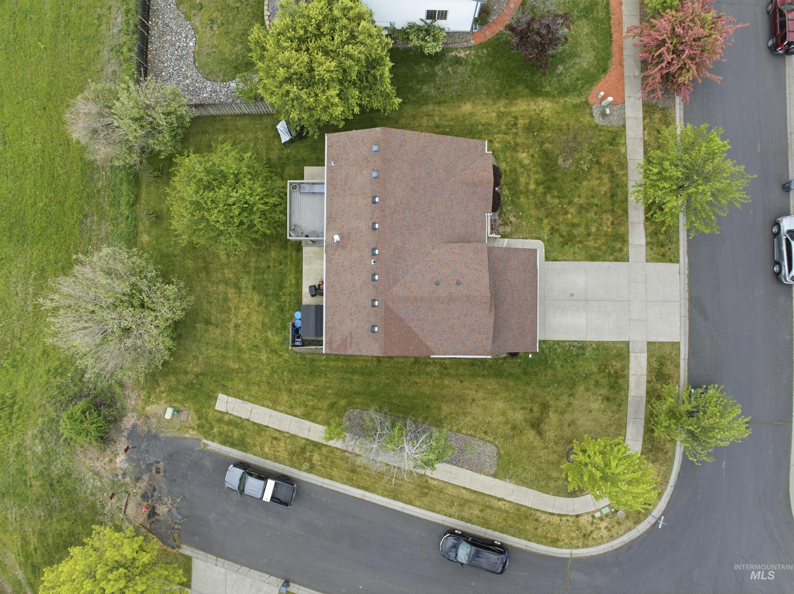 280 Gambels Lane, Moscow, Idaho 83843, 4 Bedrooms, 3 Bathrooms, Residential For Sale, Price $500,000, 98987241