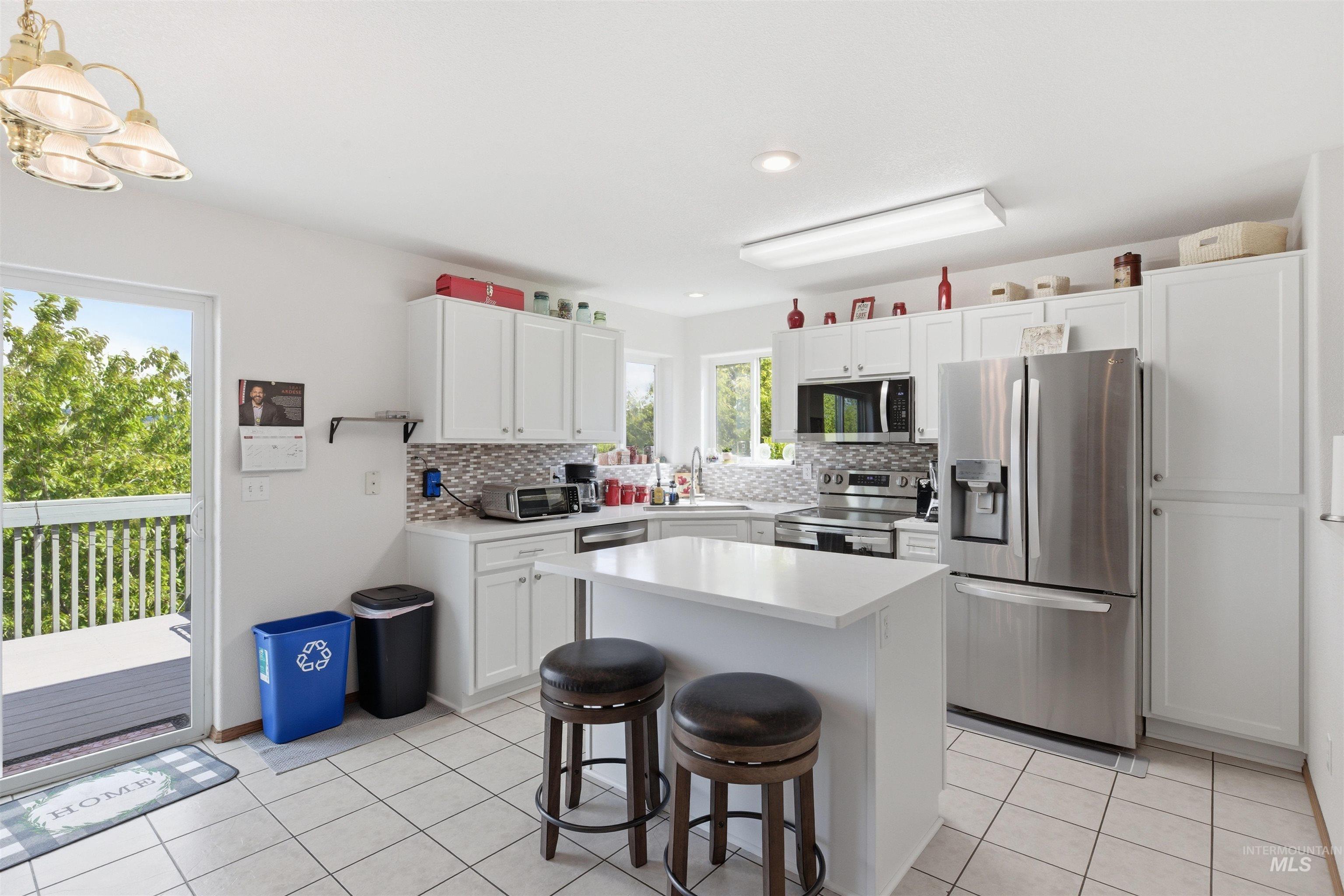 280 Gambels Lane, Moscow, Idaho 83843, 4 Bedrooms, 3 Bathrooms, Residential For Sale, Price $500,000, 98987241