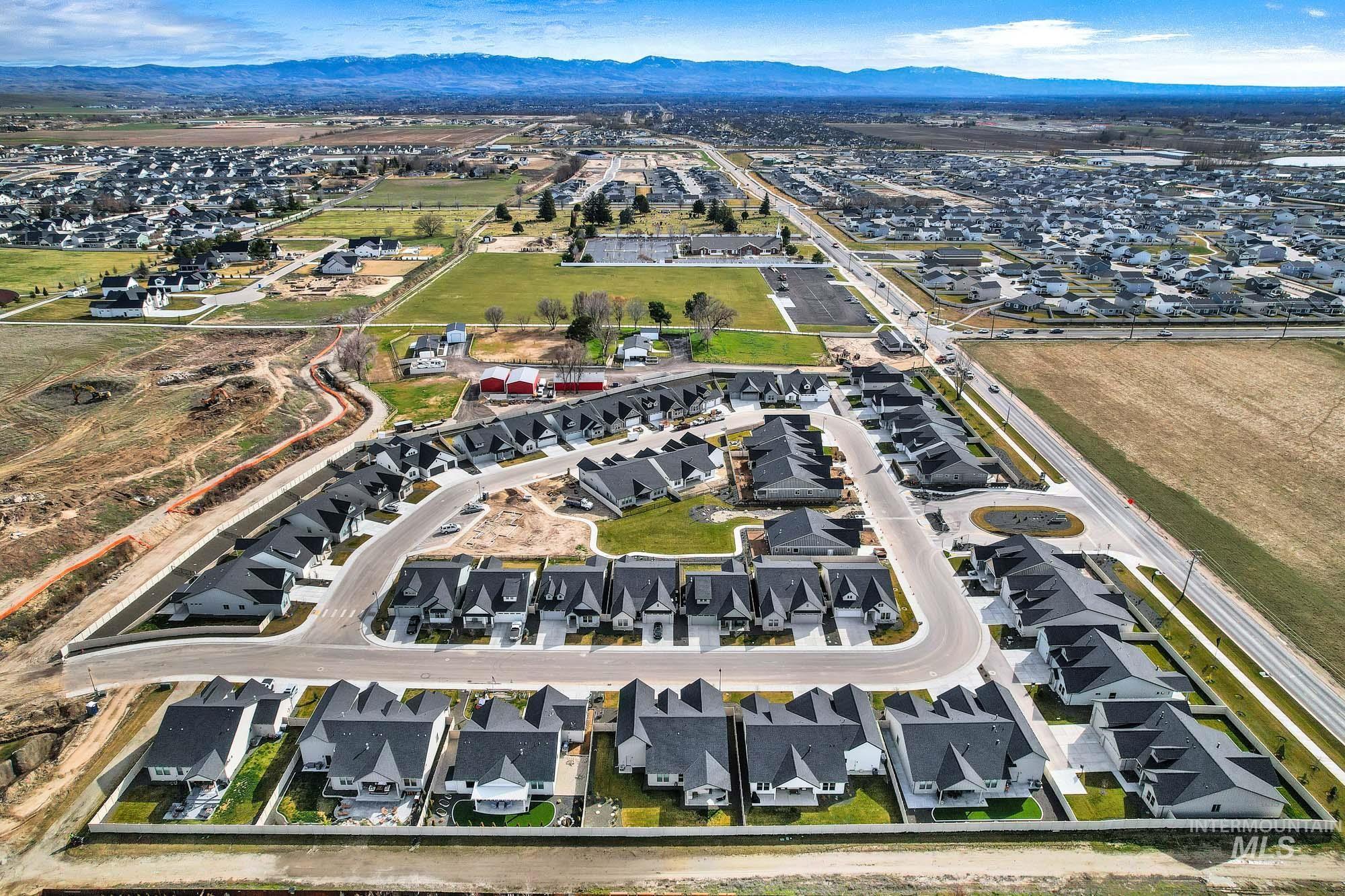 9745 W Snow Wolf Ln, Star, Idaho 83669, 3 Bedrooms, 2 Bathrooms, Residential For Sale, Price $494,900, 98987242