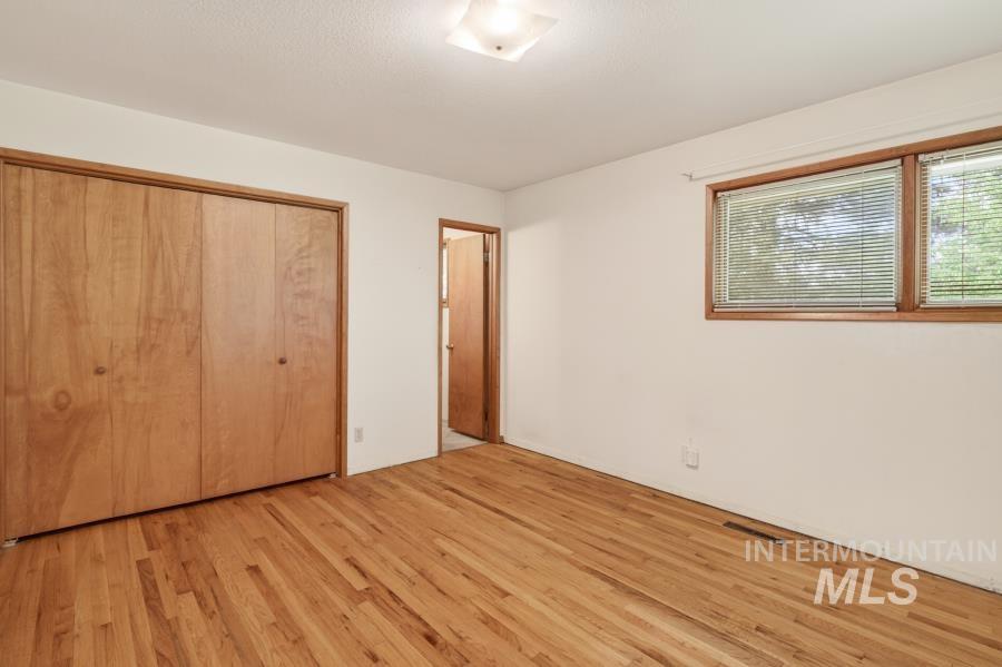 1825 Orchard Ave, Moscow, Idaho 83843, 3 Bedrooms, 2 Bathrooms, Residential For Sale, Price $572,000, 98987245