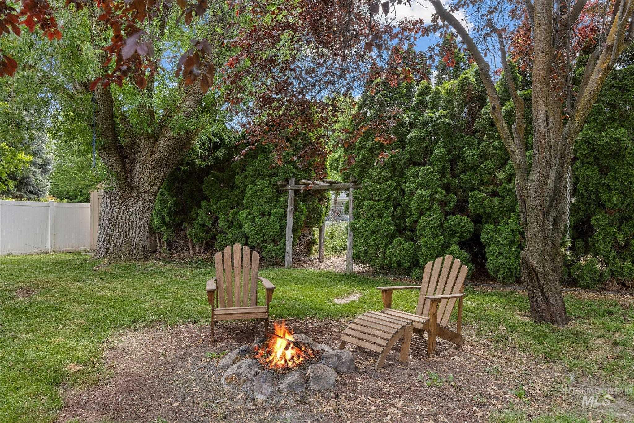 2183 E Celia Ct, Eagle, Idaho 83616, 4 Bedrooms, 2 Bathrooms, Residential For Sale, Price $550,000, 98987248
