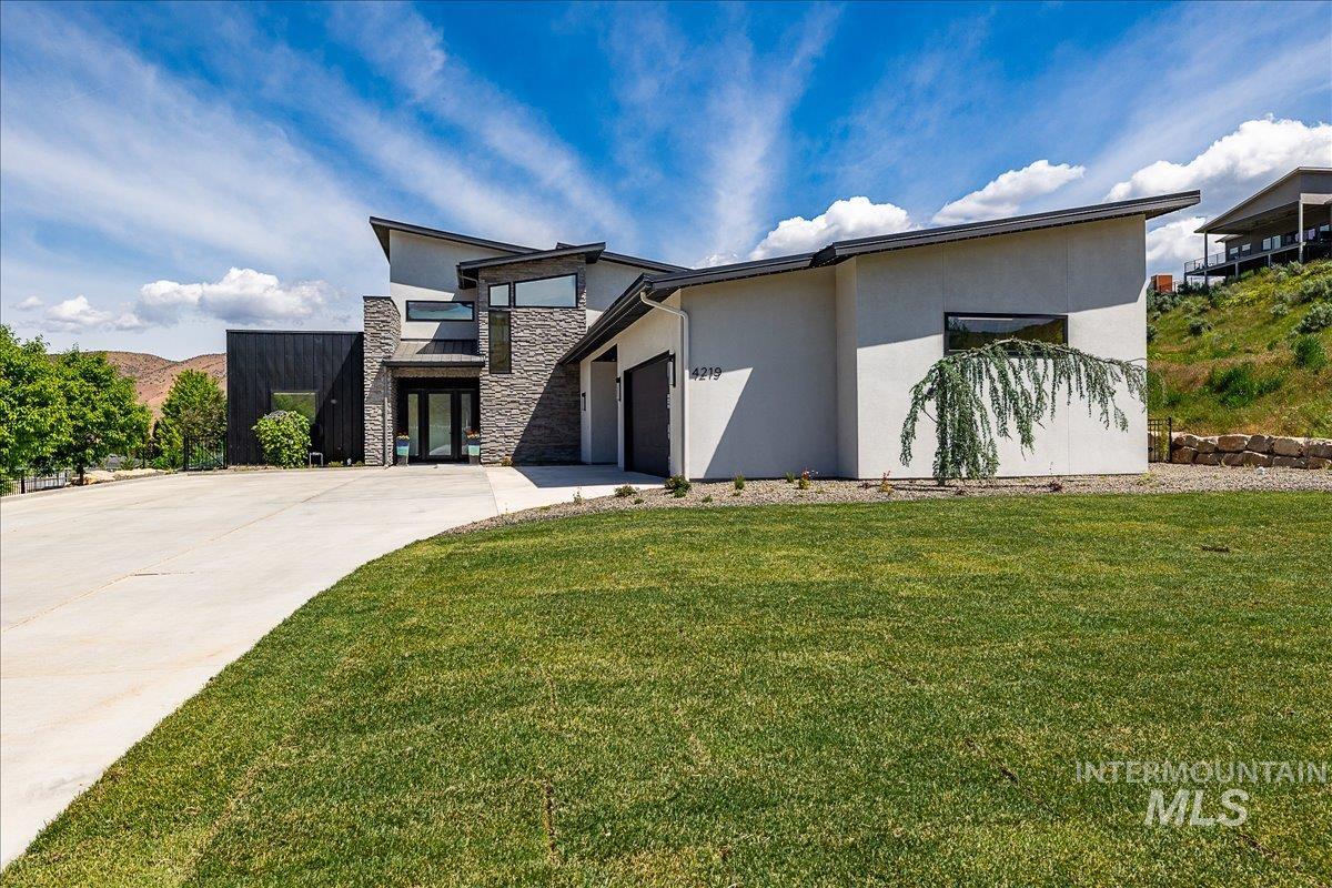 4219 N Goshawk Way, Boise, Idaho 83703, 4 Bedrooms, 3.5 Bathrooms, Residential For Sale, Price $1,700,000, 98987249