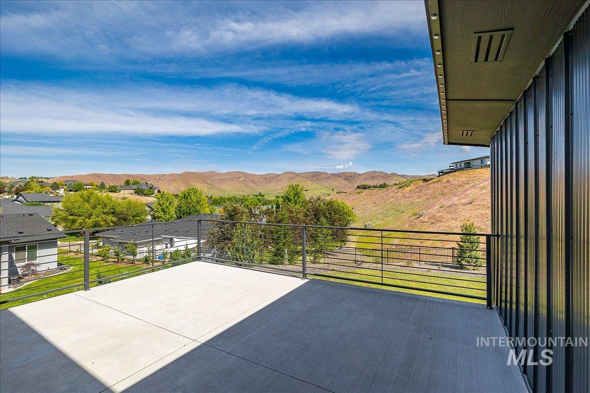 4219 N Goshawk Way, Boise, Idaho 83703, 4 Bedrooms, 3.5 Bathrooms, Residential For Sale, Price $1,700,000, 98987249
