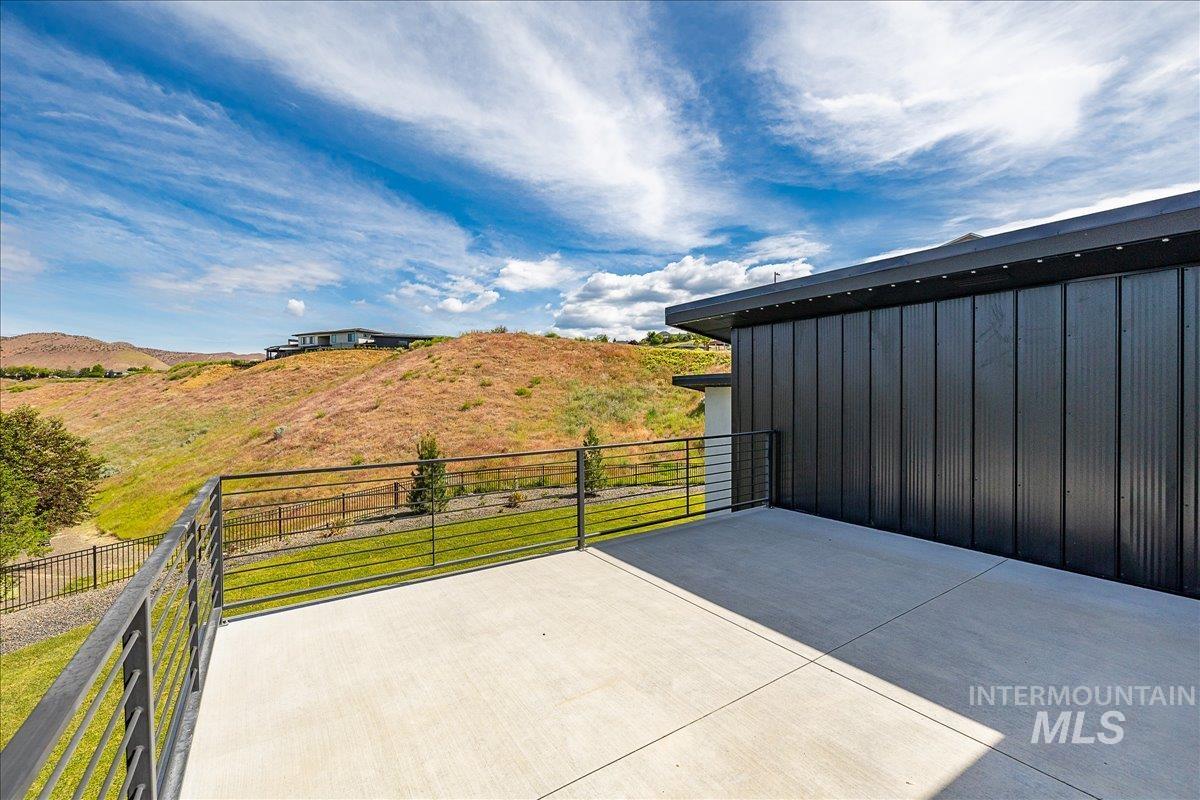 4219 N Goshawk Way, Boise, Idaho 83703, 4 Bedrooms, 3.5 Bathrooms, Residential For Sale, Price $1,700,000, 98987249