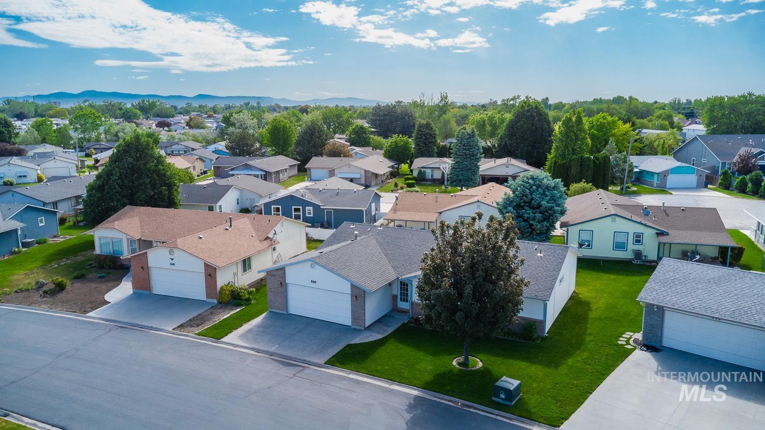 346 B St, Nampa, Idaho 83651, 3 Bedrooms, 2 Bathrooms, Residential For Sale, Price $299,000, 98987251
