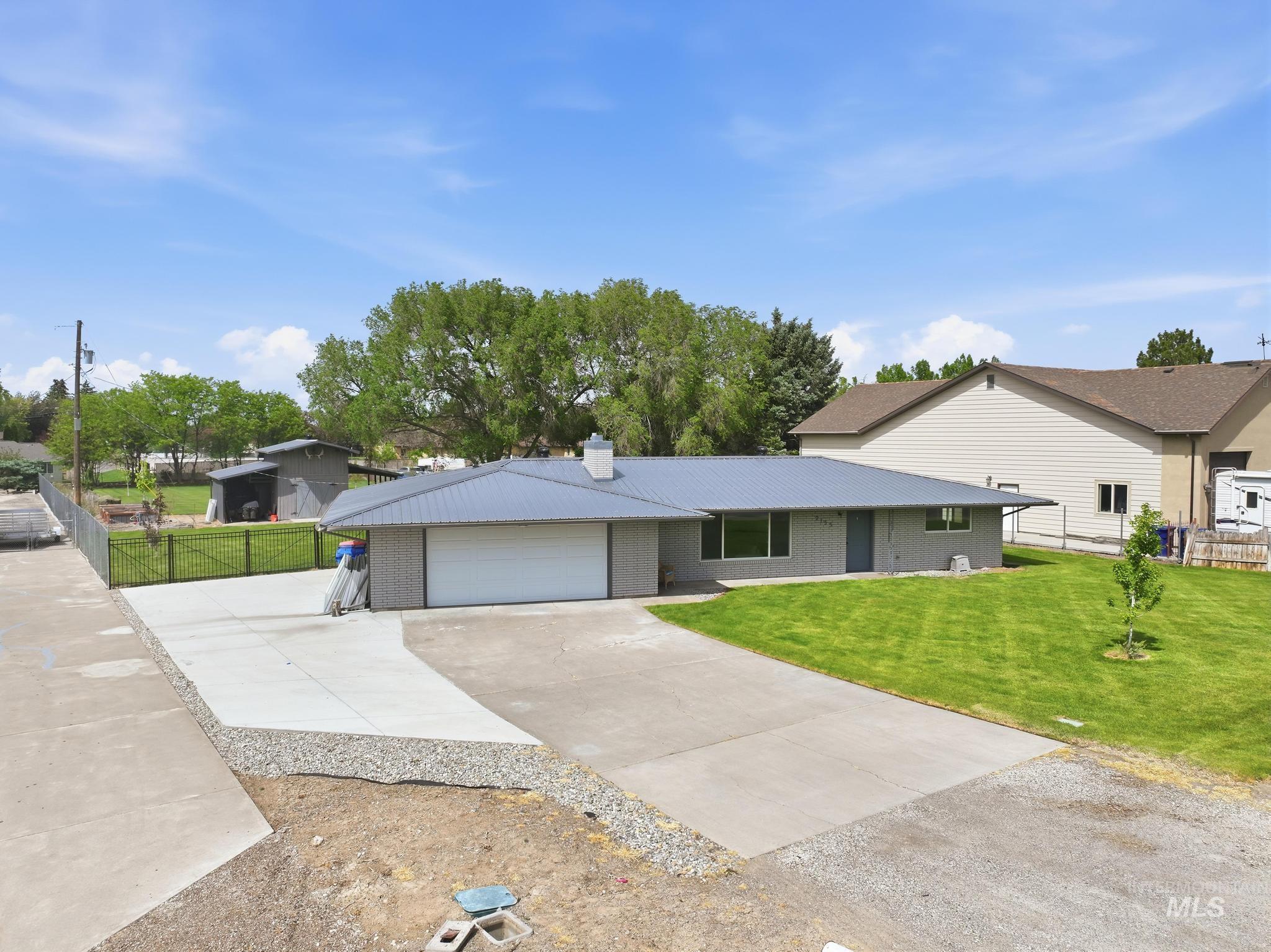 2155 Rancho Vista, Twin Falls, Idaho 83301, 2 Bedrooms, 2 Bathrooms, Residential For Sale, Price $375,000, 98987252