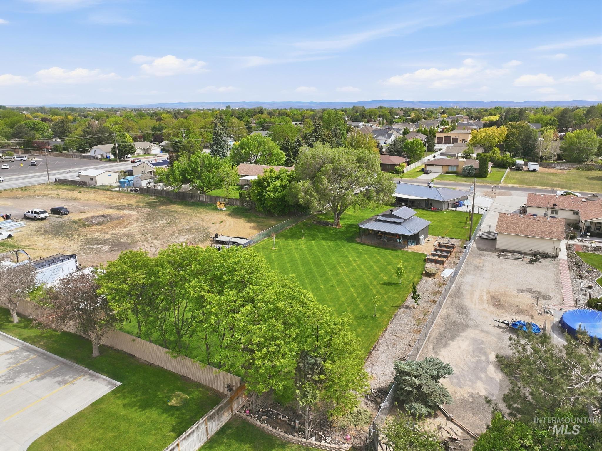 2155 Rancho Vista, Twin Falls, Idaho 83301, 2 Bedrooms, 2 Bathrooms, Residential For Sale, Price $375,000, 98987252