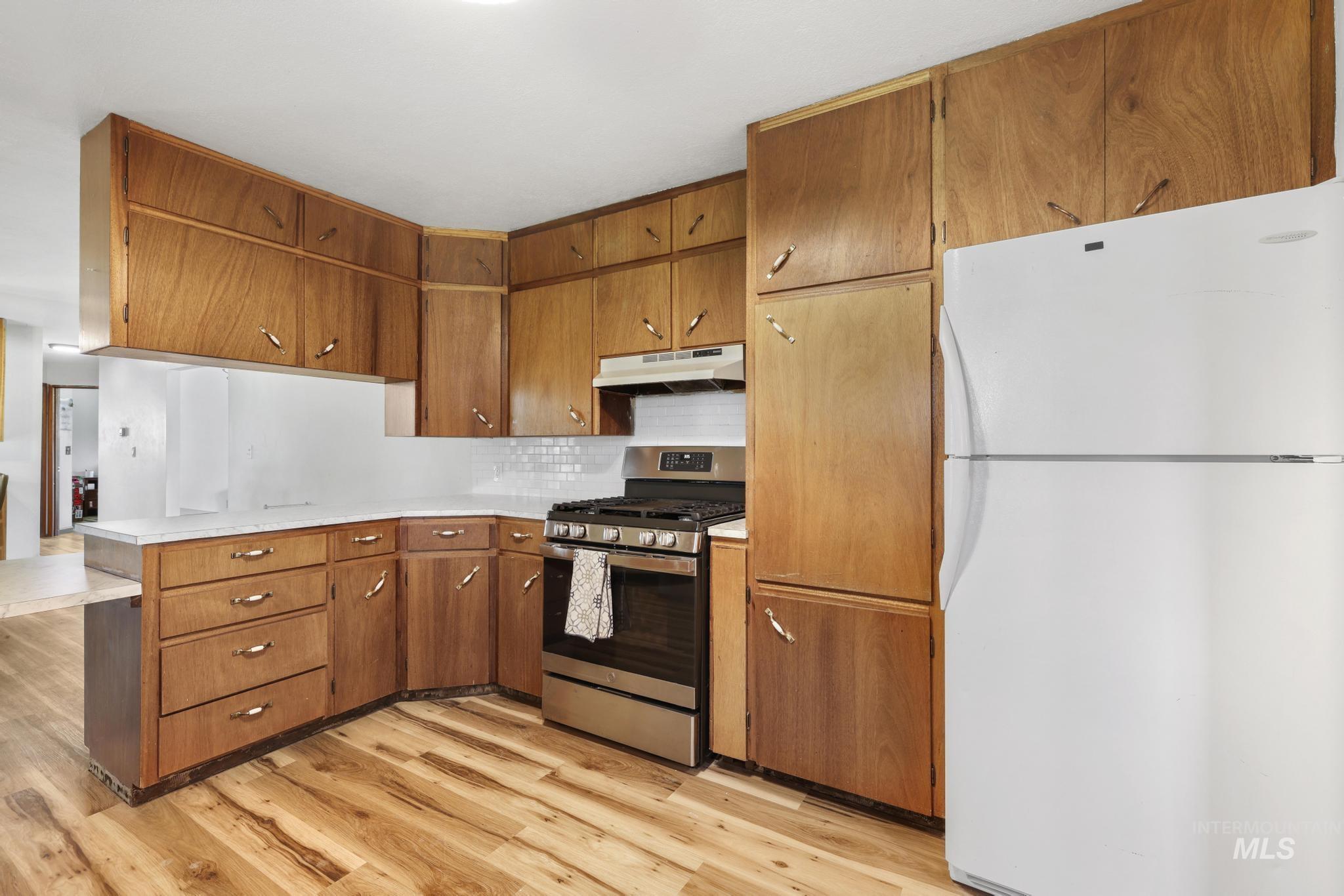 2155 Rancho Vista, Twin Falls, Idaho 83301, 2 Bedrooms, 2 Bathrooms, Residential For Sale, Price $375,000, 98987252
