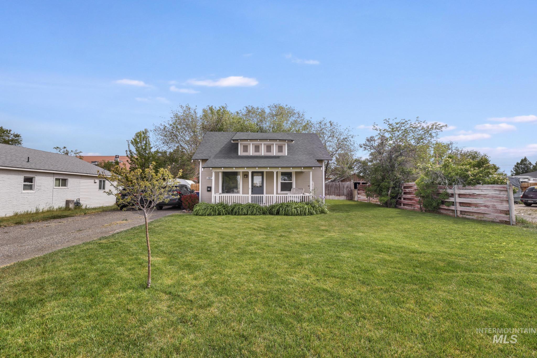 157 Filer Ave W, Twin Falls, Idaho 83301-4616, 2 Bedrooms, 1 Bathroom, Residential For Sale, Price $230,000, 98987255