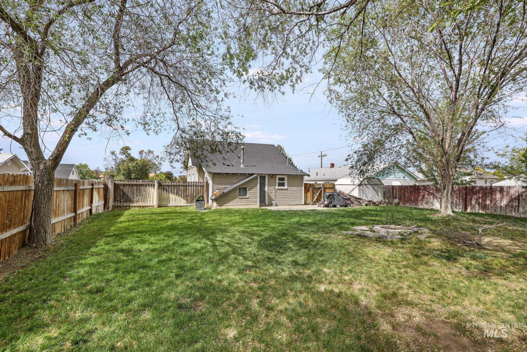 157 Filer Ave W, Twin Falls, Idaho 83301-4616, 2 Bedrooms, 1 Bathroom, Residential For Sale, Price $230,000, 98987255