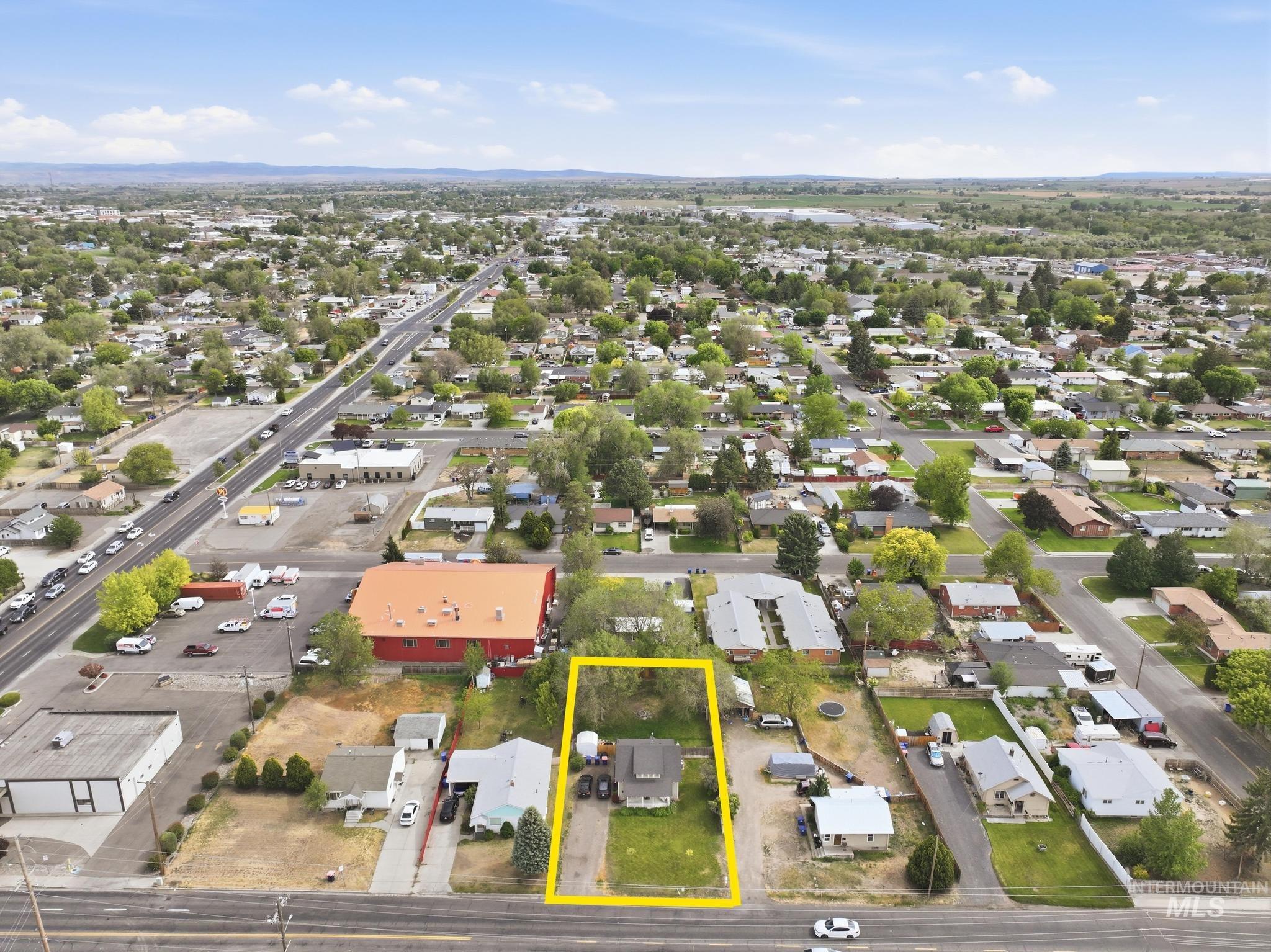 157 Filer Ave W, Twin Falls, Idaho 83301-4616, 2 Bedrooms, 1 Bathroom, Residential For Sale, Price $230,000, 98987255
