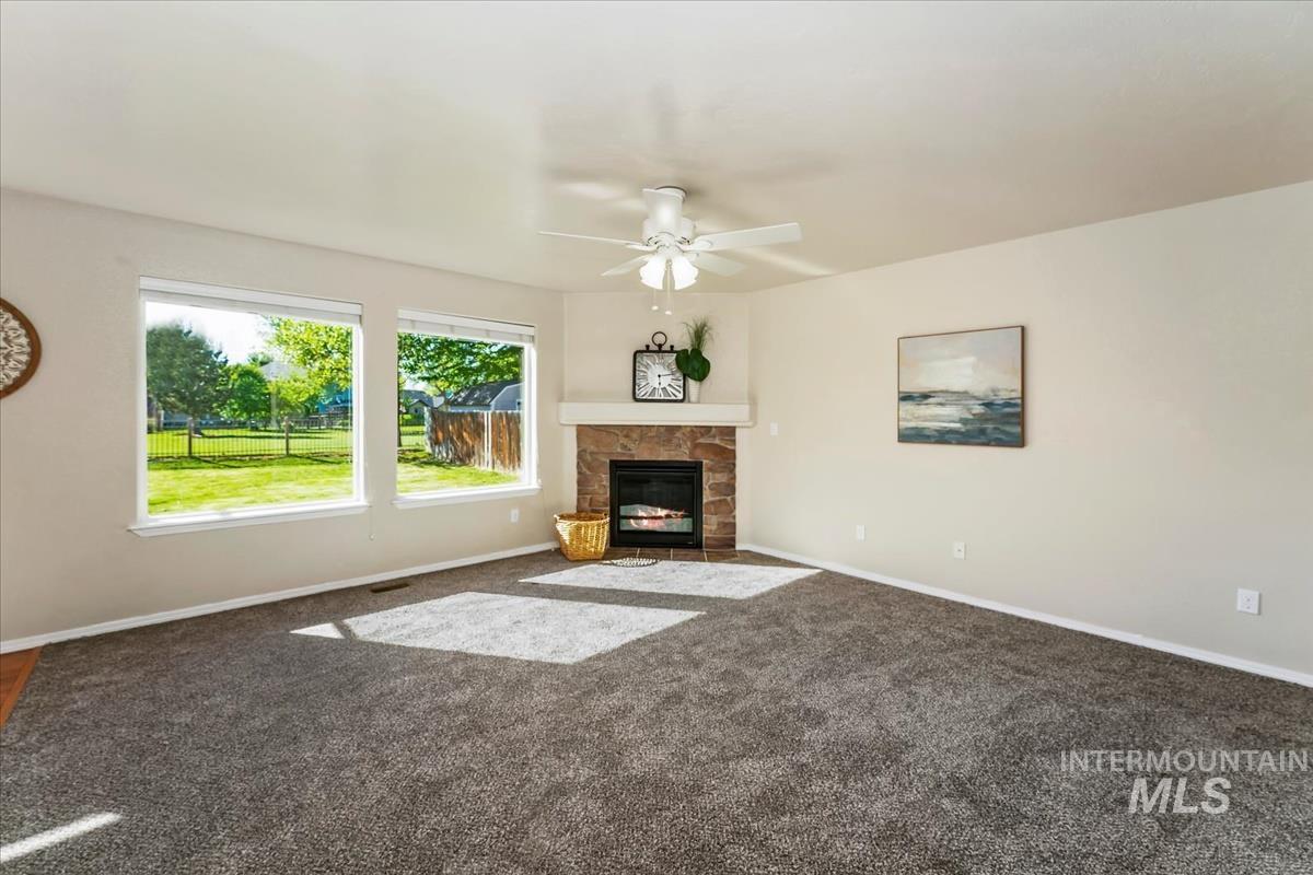 182 E Ironstone Drive, Meridian, Idaho 83646, 4 Bedrooms, 2.5 Bathrooms, Residential For Sale, Price $475,000, 98987256