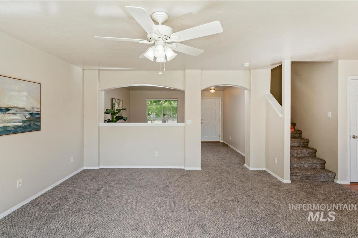 182 E Ironstone Drive, Meridian, Idaho 83646, 4 Bedrooms, 2.5 Bathrooms, Residential For Sale, Price $475,000, 98987256