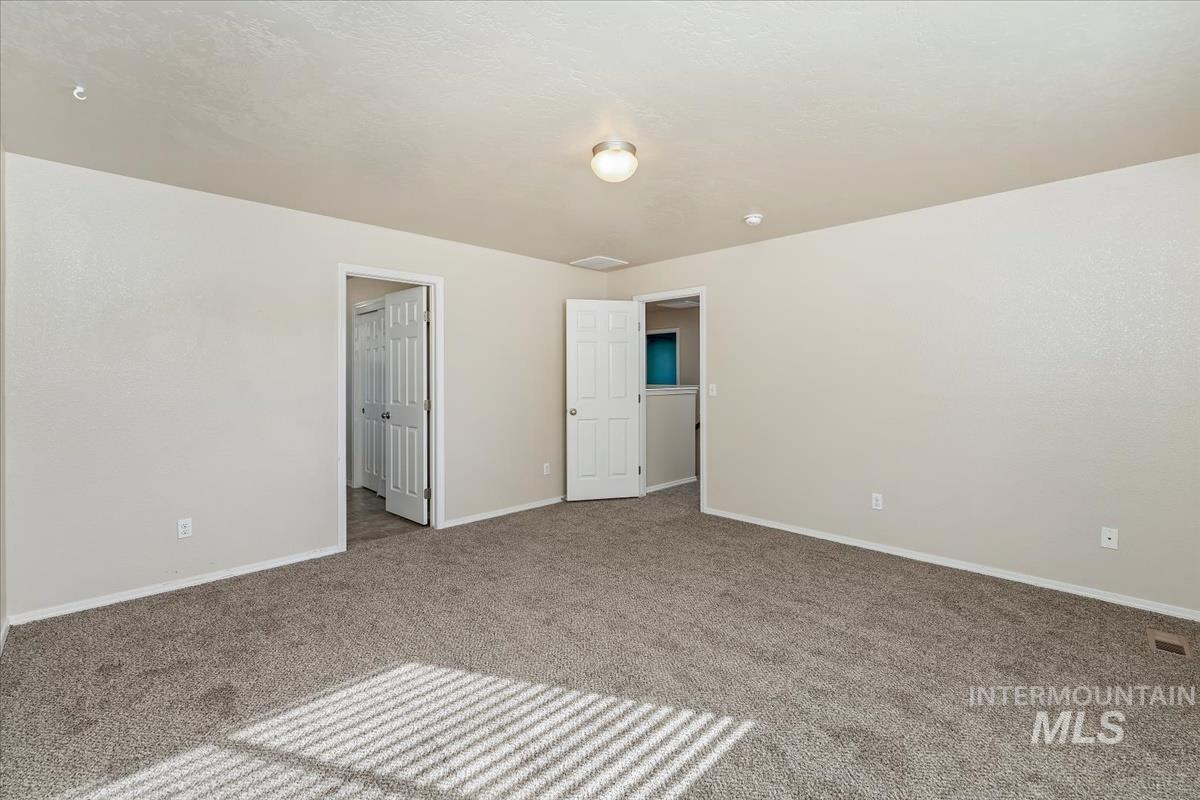 182 E Ironstone Drive, Meridian, Idaho 83646, 4 Bedrooms, 2.5 Bathrooms, Residential For Sale, Price $475,000, 98987256
