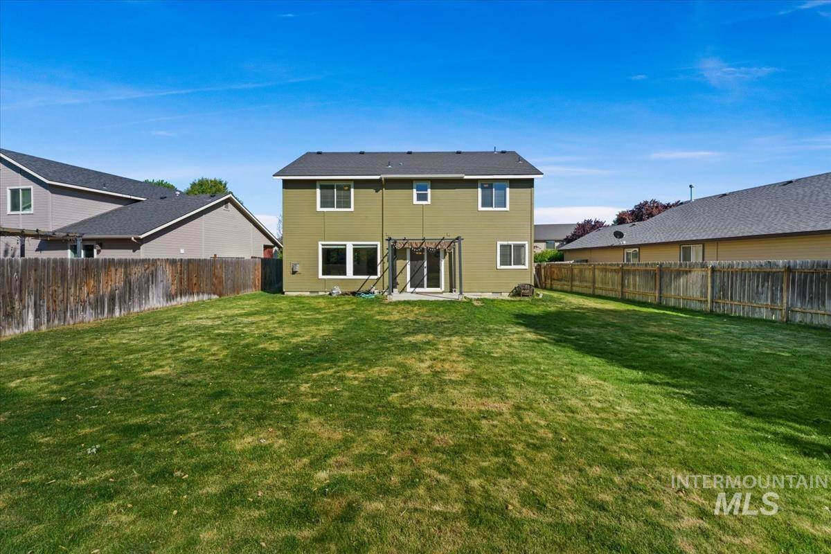 182 E Ironstone Drive, Meridian, Idaho 83646, 4 Bedrooms, 2.5 Bathrooms, Residential For Sale, Price $475,000, 98987256