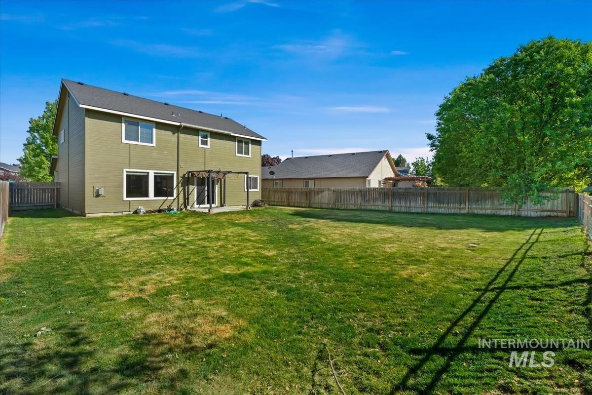 182 E Ironstone Drive, Meridian, Idaho 83646, 4 Bedrooms, 2.5 Bathrooms, Residential For Sale, Price $475,000, 98987256