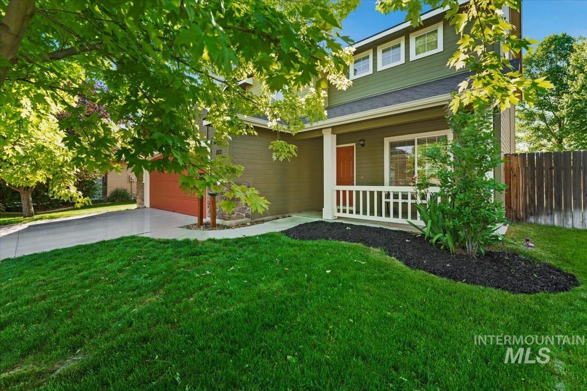 182 E Ironstone Drive, Meridian, Idaho 83646, 4 Bedrooms, 2.5 Bathrooms, Residential For Sale, Price $475,000, 98987256