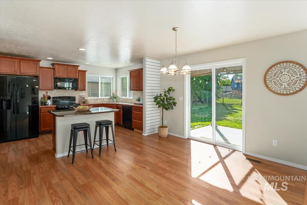 182 E Ironstone Drive, Meridian, Idaho 83646, 4 Bedrooms, 2.5 Bathrooms, Residential For Sale, Price $475,000, 98987256