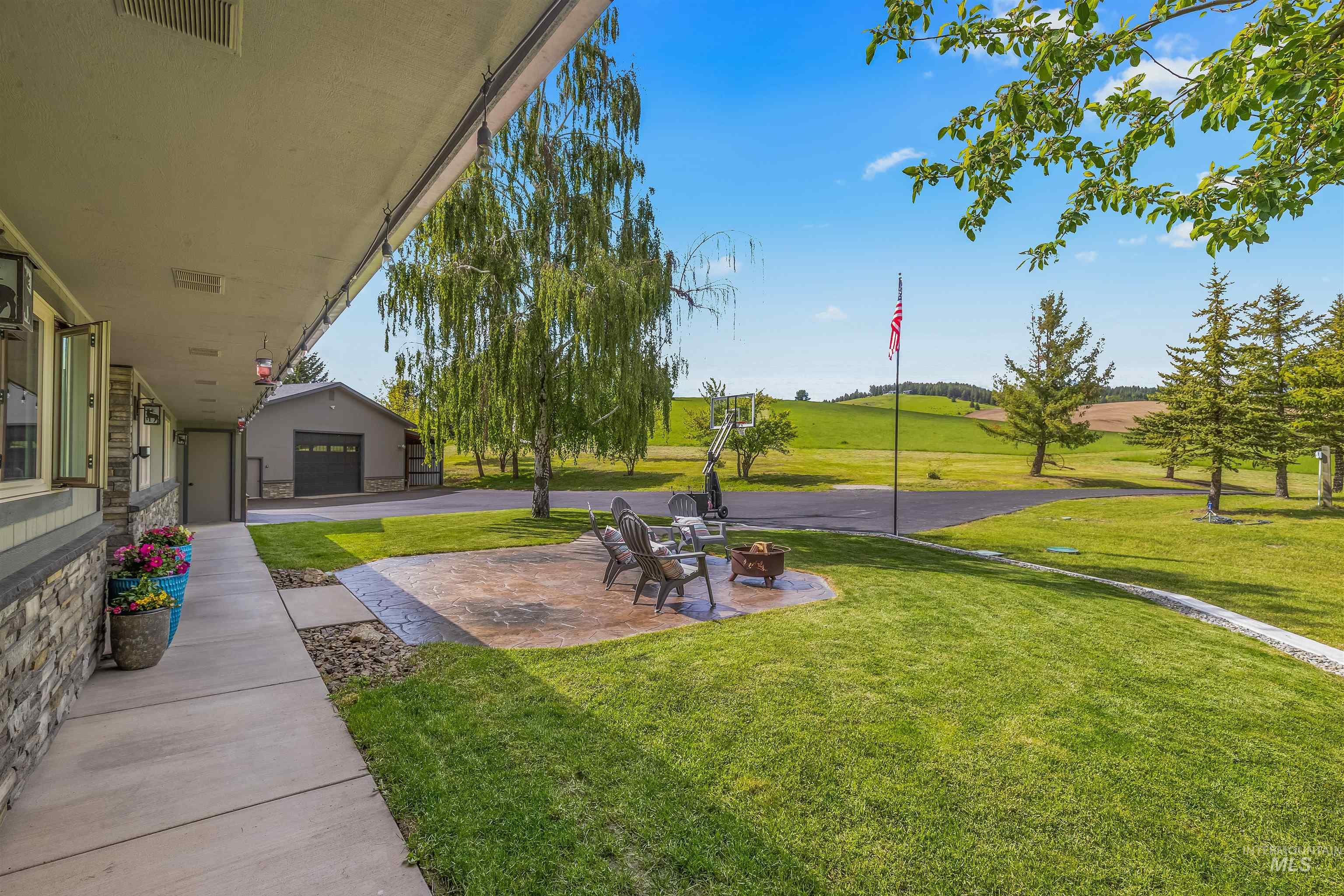 1019 Nearing Road, Moscow, Idaho 83843, 4 Bedrooms, 4 Bathrooms, Residential For Sale, Price $1,190,000, 98987265