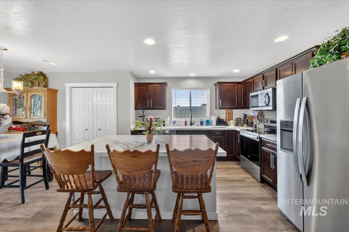 3080 W Everest St, Meridian, Idaho 83646, 4 Bedrooms, 2.5 Bathrooms, Residential For Sale, Price $575,000, 98987266