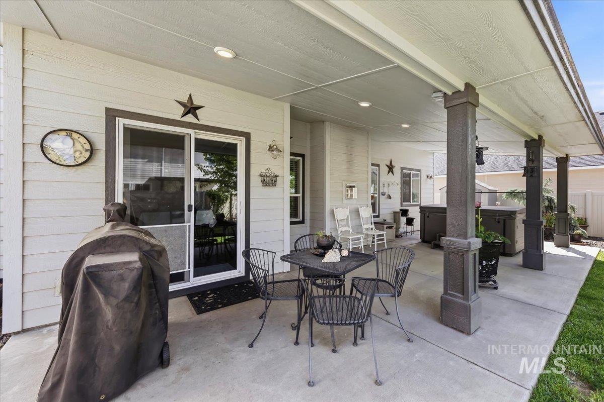 3080 W Everest St, Meridian, Idaho 83646, 4 Bedrooms, 2.5 Bathrooms, Residential For Sale, Price $575,000, 98987266