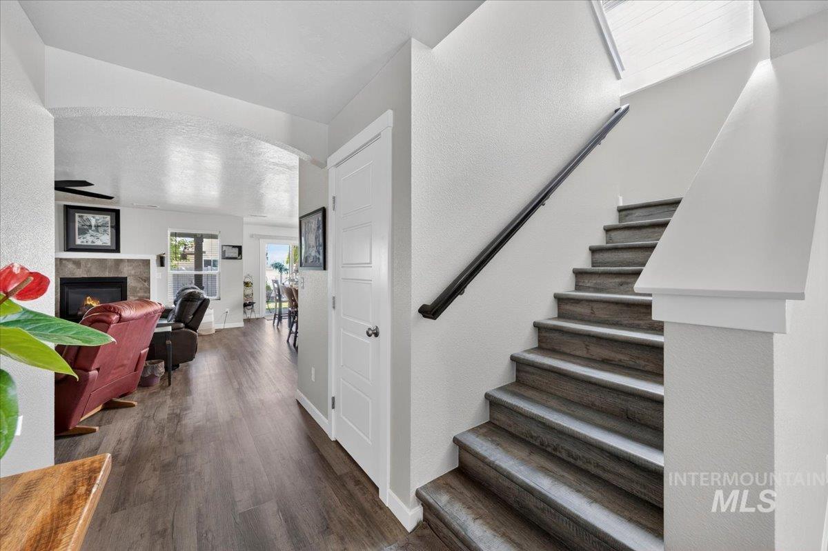 3080 W Everest St, Meridian, Idaho 83646, 4 Bedrooms, 2.5 Bathrooms, Residential For Sale, Price $575,000, 98987266